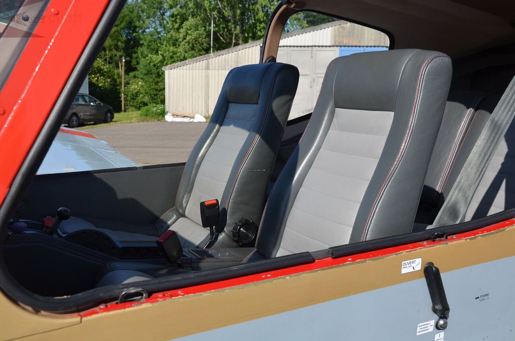 EADS Socata TB-10 Tobago, fotografía 7 de 12