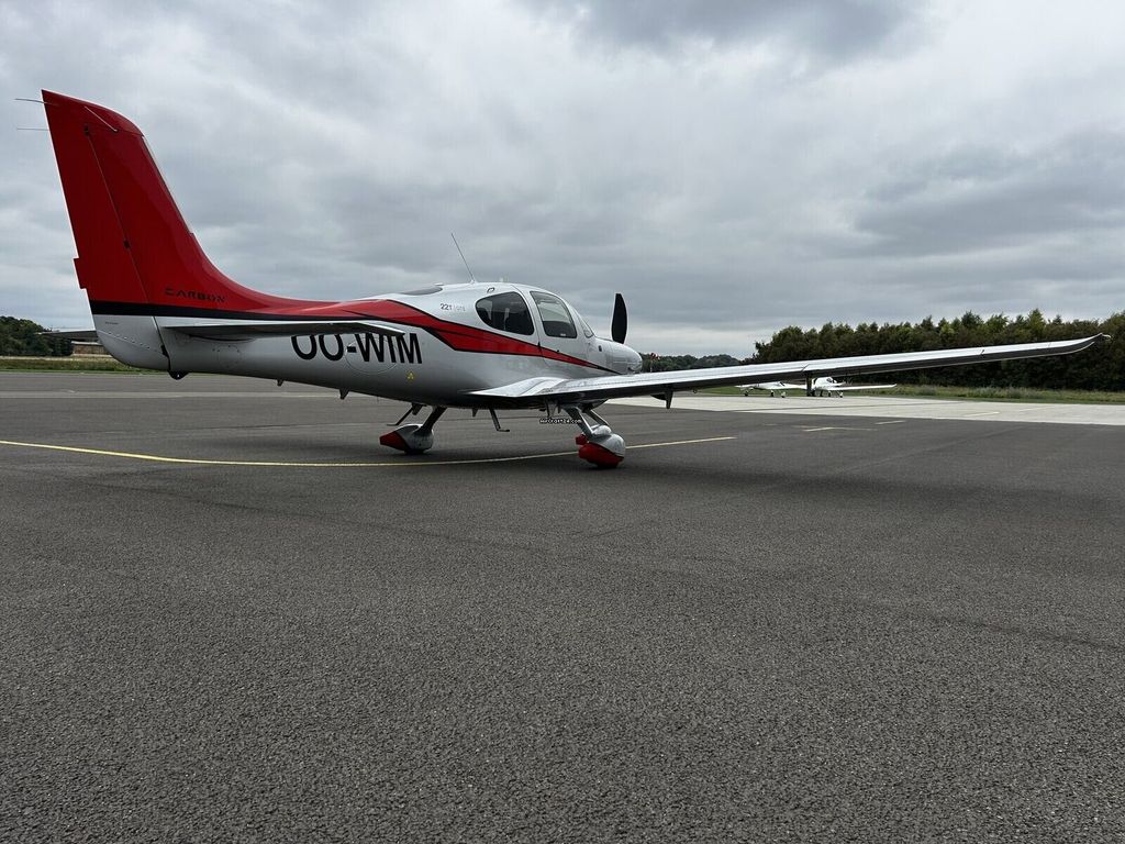 Cirrus SR22 G5, fotografía 3 de 11