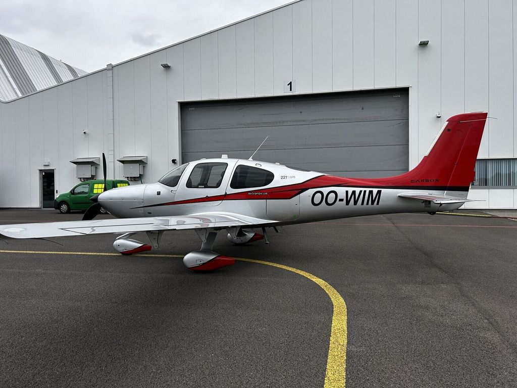Cirrus SR22 G5, fotografía 5 de 11