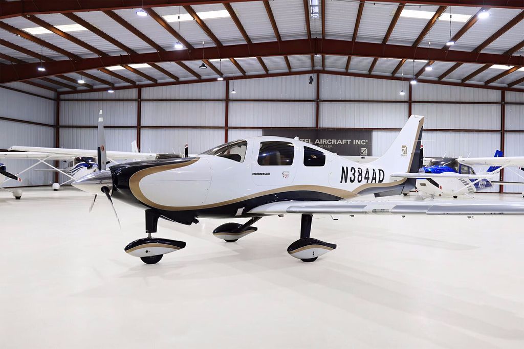 Cessna LC42, fotografía 2 de 6