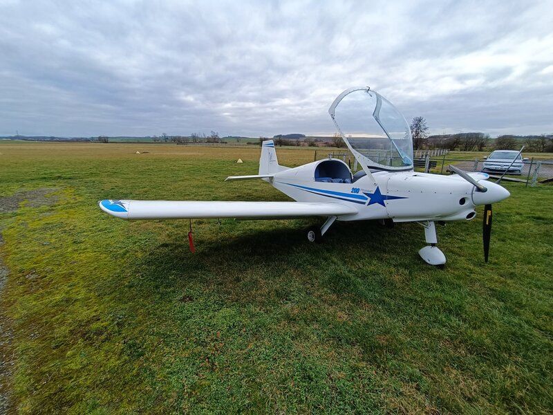 Alpi Pioneer 200, fotografía 2 de 2
