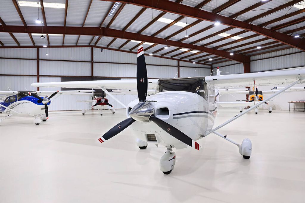 Cessna 182, fotografía 3 de 6