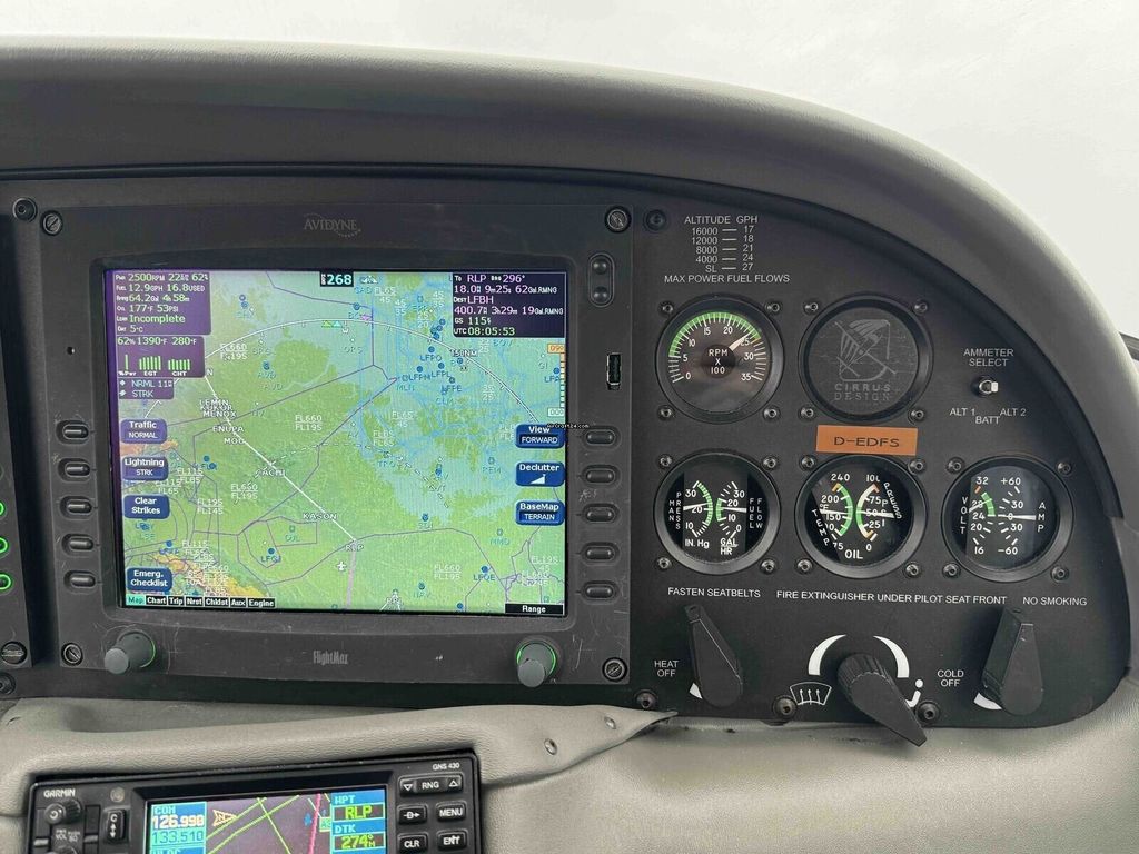 Cirrus SR22 G1, fotografía 12 de 18