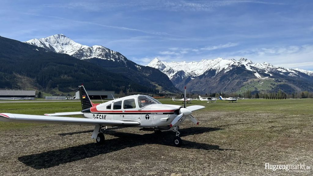 Piper PA-28, Foto 2 von 7