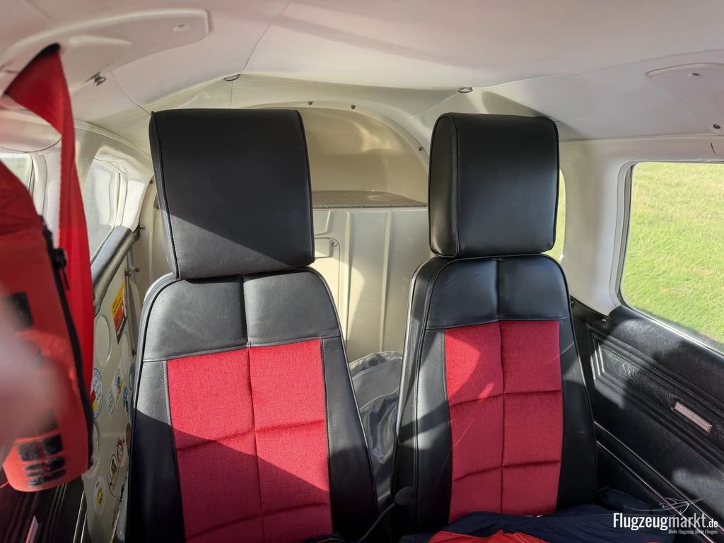 Piper PA-28, Foto 6 von 7