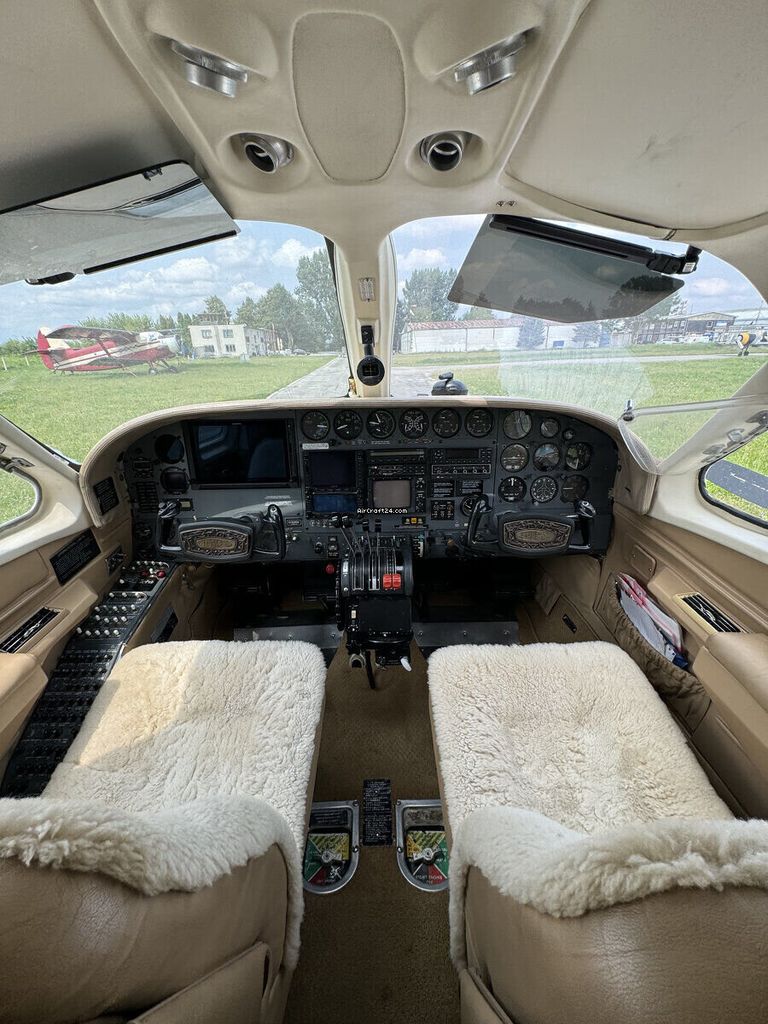 Cessna 414, fotografía 5 de 7