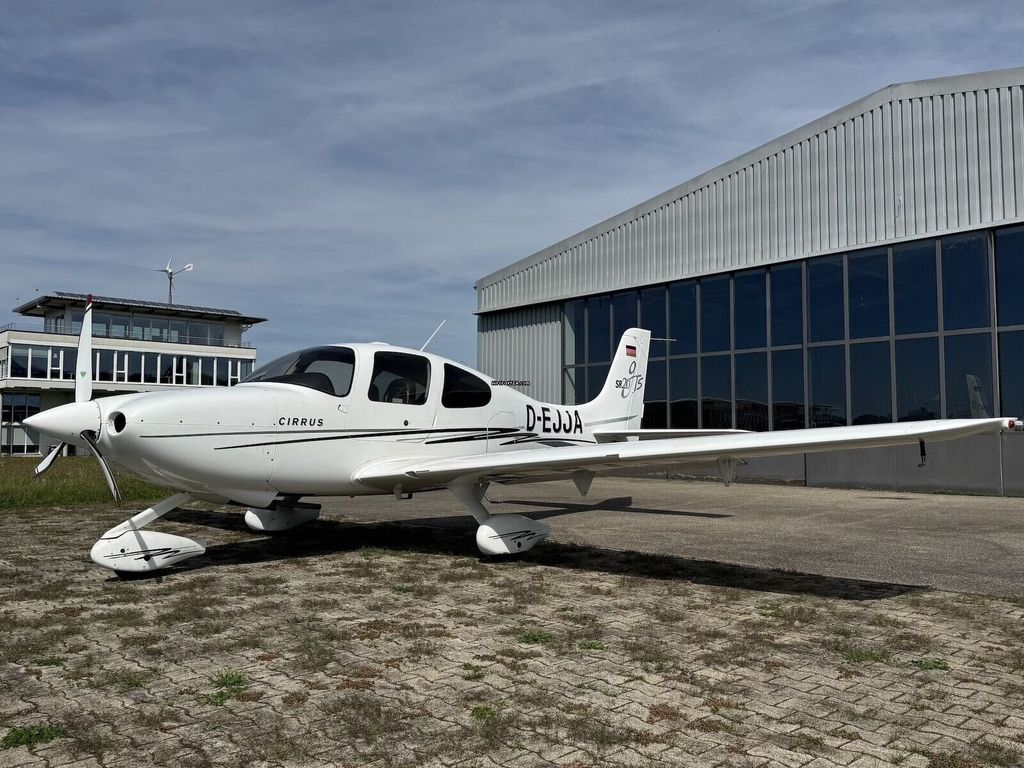 Cirrus SR20 GTS, fotografía 3 de 14