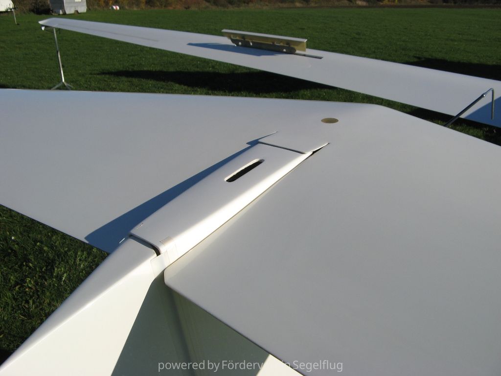 Schempp-Hirth Standard Cirrus 15m, photo 6 sur 11