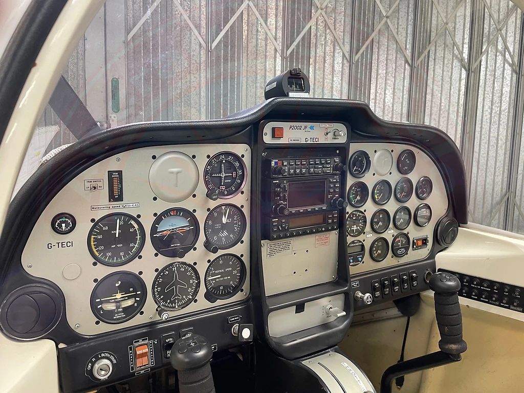 Tecnam P2002, Foto 2 von 2