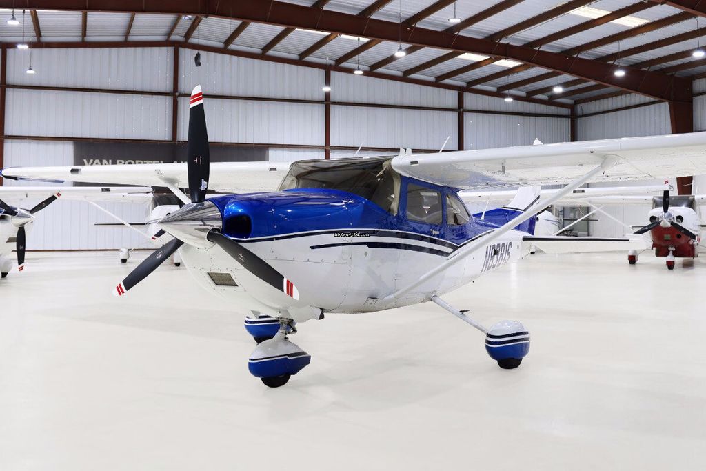 Cessna 182, Foto 2 von 6