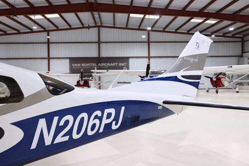 Cessna T206, Foto 4 von 6