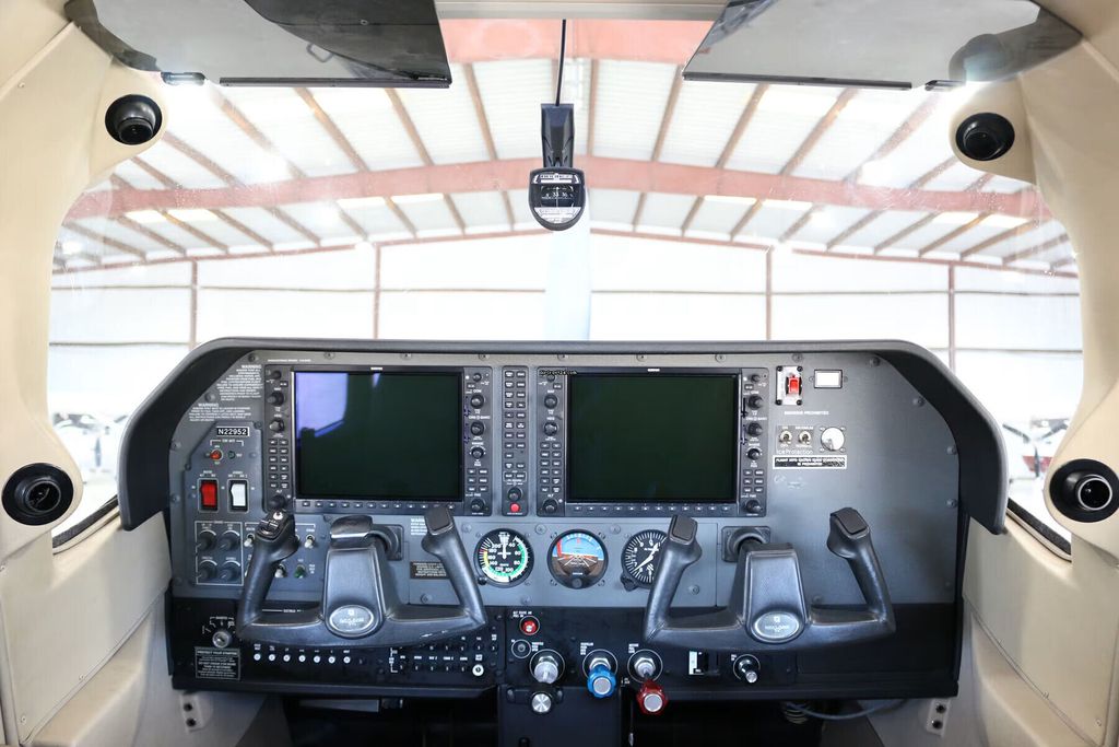 Cessna T182, photo 5 sur 6