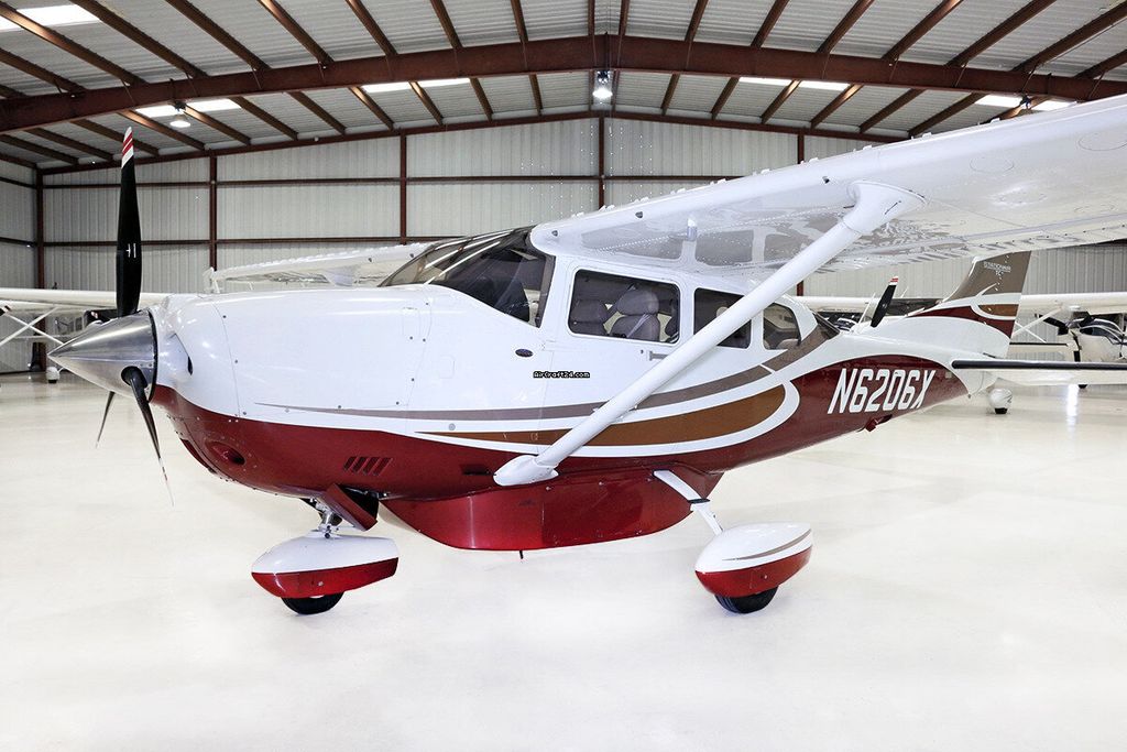 Cessna T206, fotografía 2 de 6
