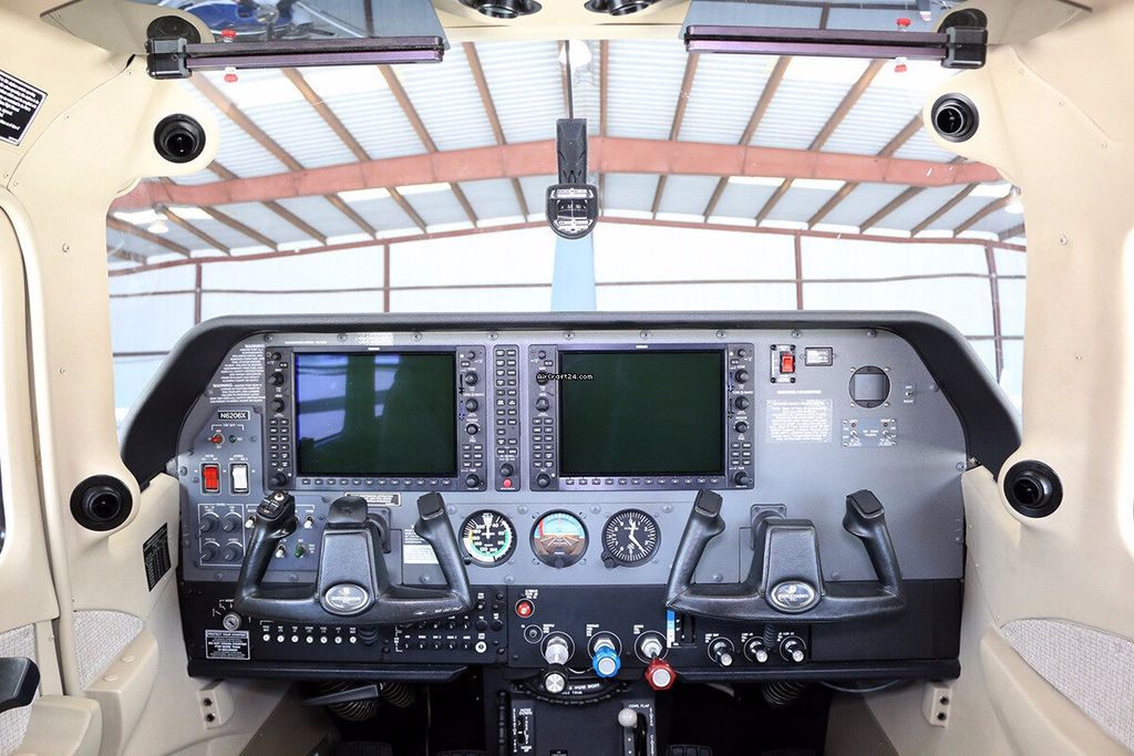 Cessna T206, fotografía 5 de 6