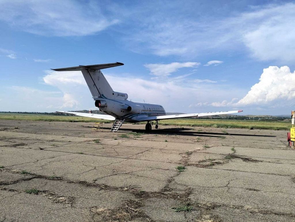 Yakovlev YAK 40, fotografía 5 de 5