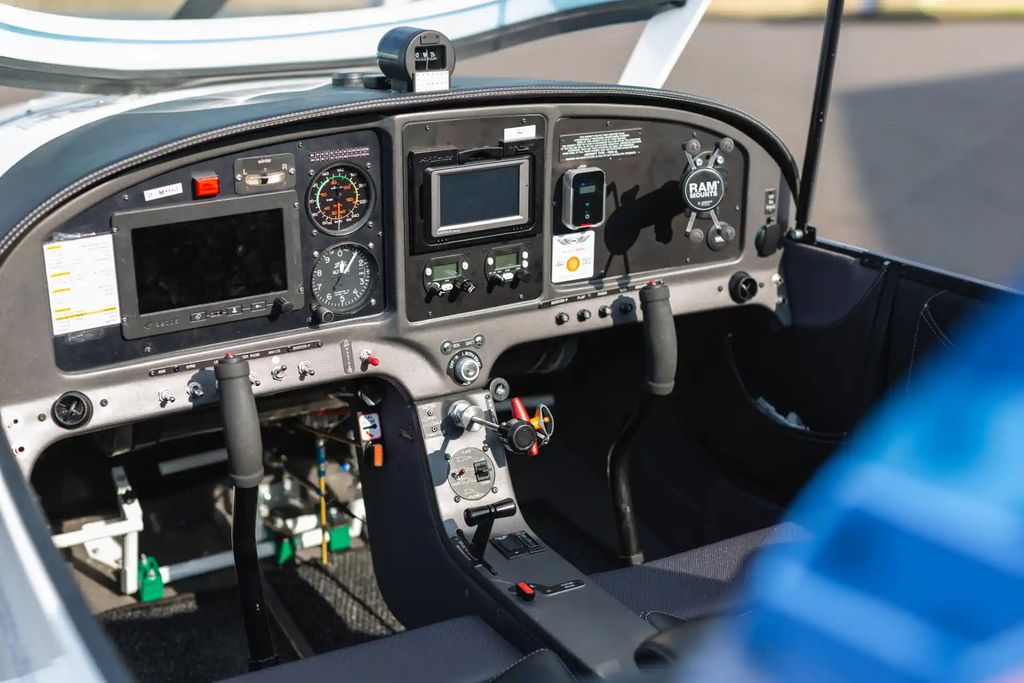 Alpi Pioneer 200, fotografía 4 de 4