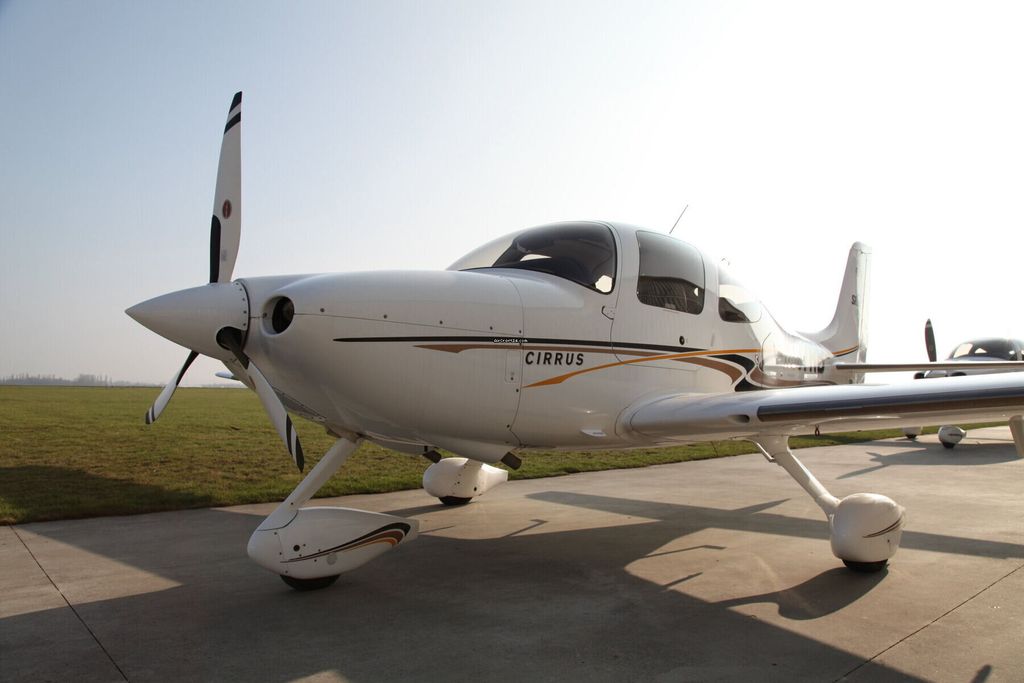 Cirrus SR22, fotografía 4 de 8