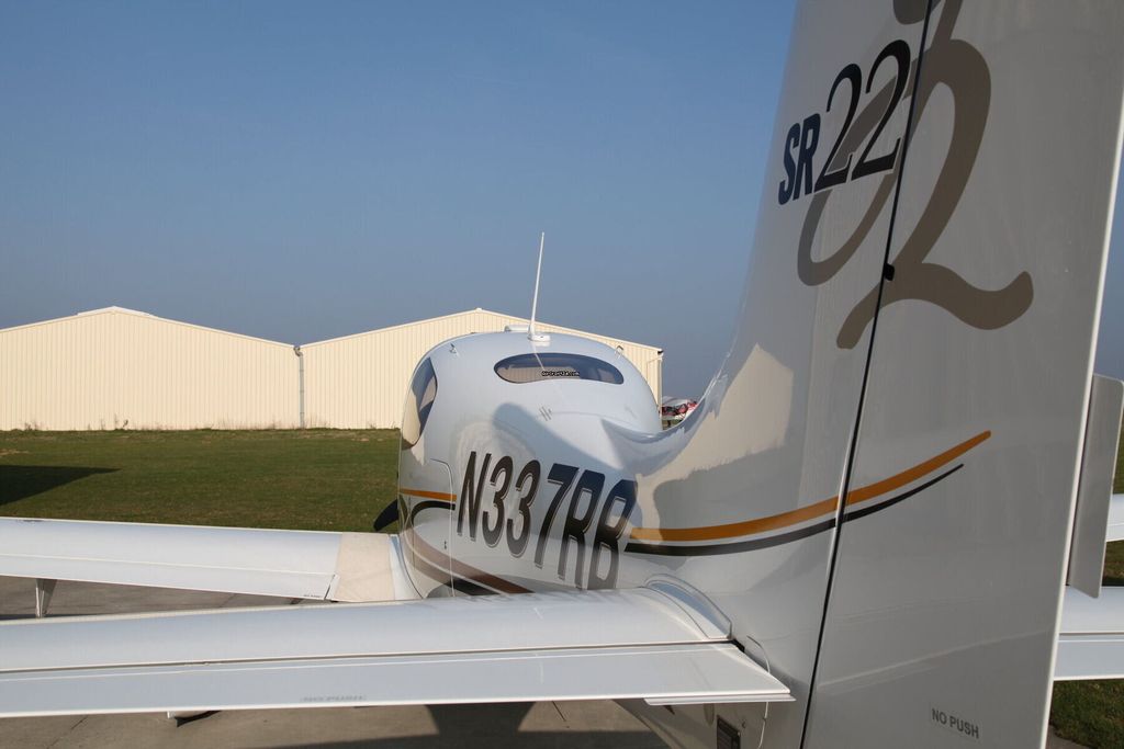 Cirrus SR22, fotografía 8 de 8