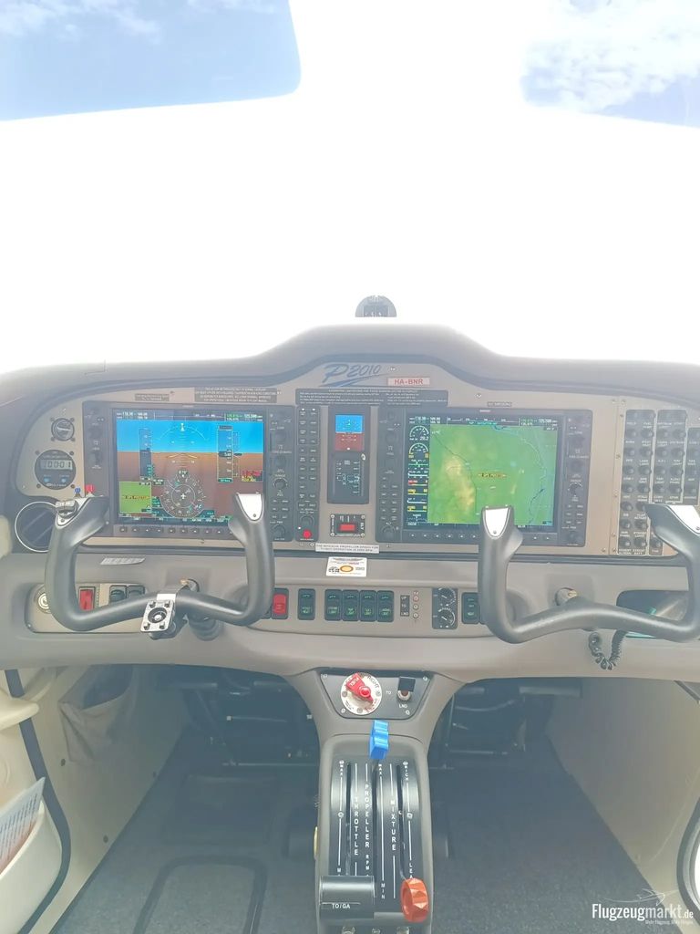 Tecnam P2010, fotografía 9 de 11