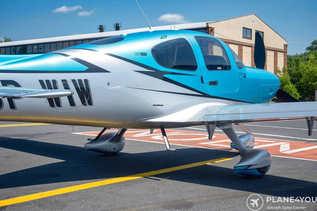 Cirrus SR22, fotografía 7 de 20