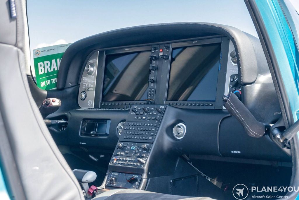 Cirrus SR22, fotografía 11 de 20