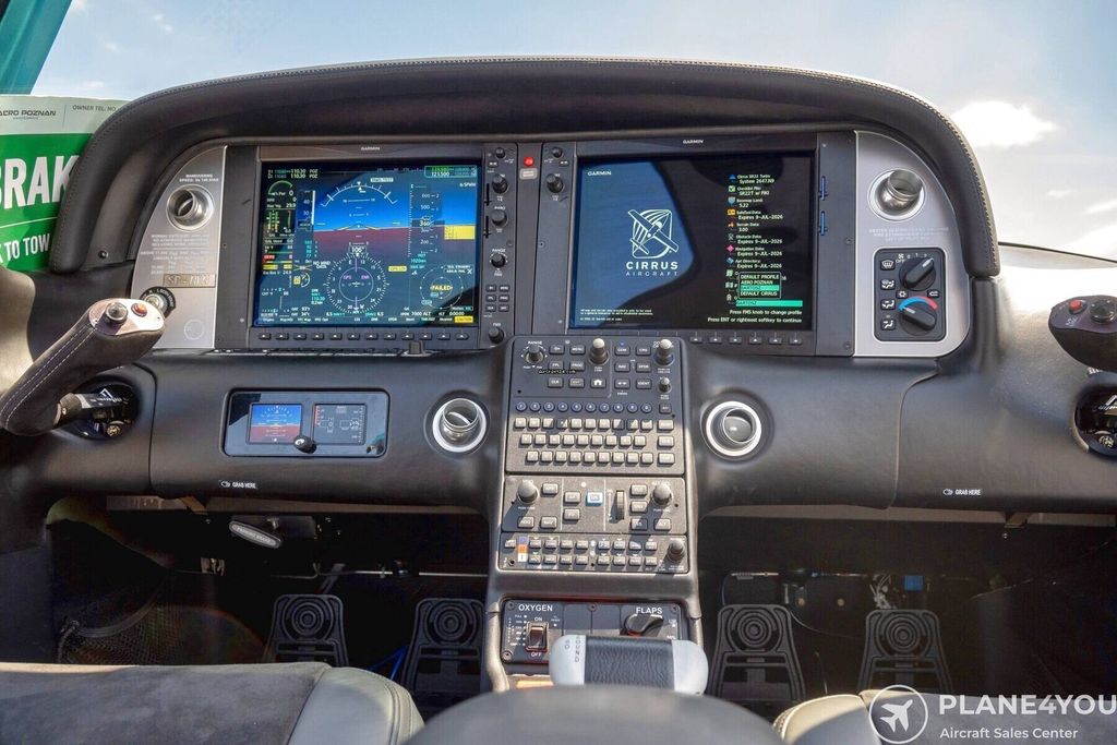 Cirrus SR22, fotografía 14 de 20
