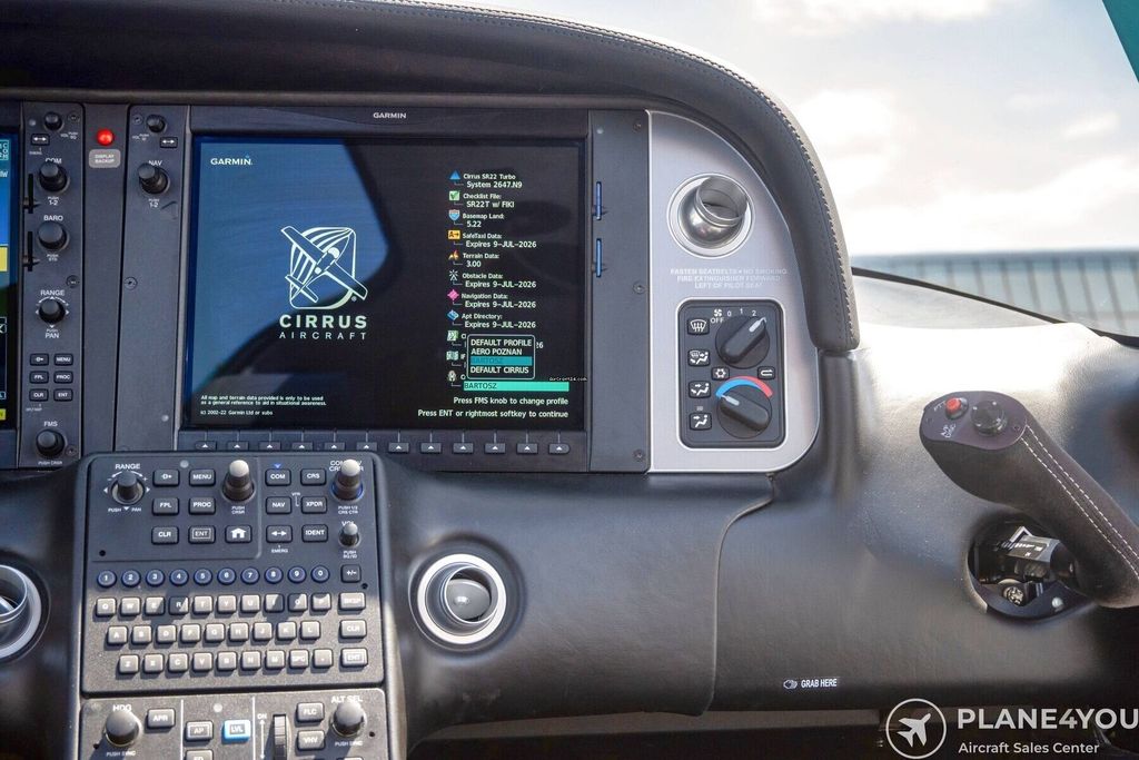 Cirrus SR22, fotografía 16 de 20