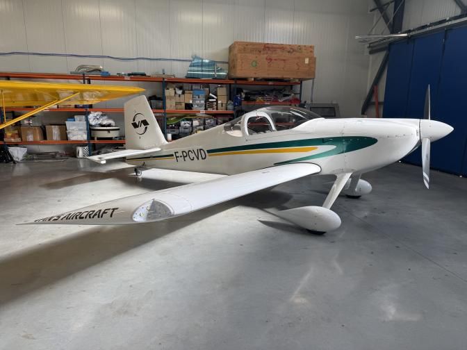 Van's Aircraft RV-7, photo 2 sur 3