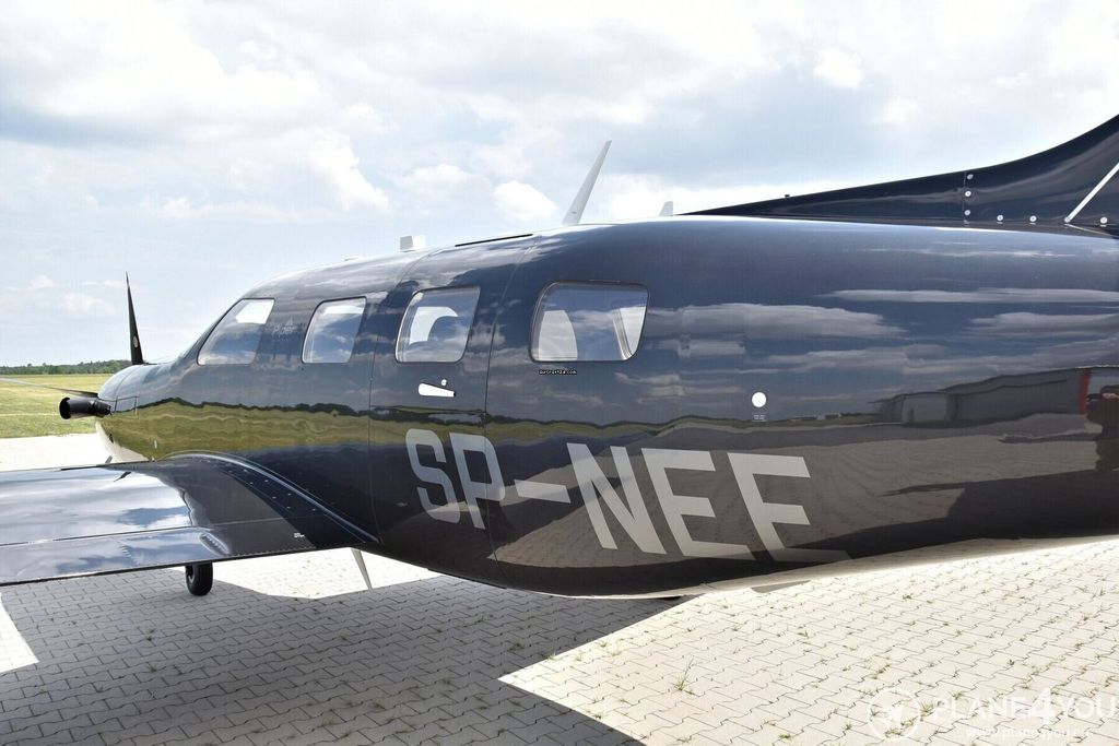 Piper M600, fotografía 5 de 20