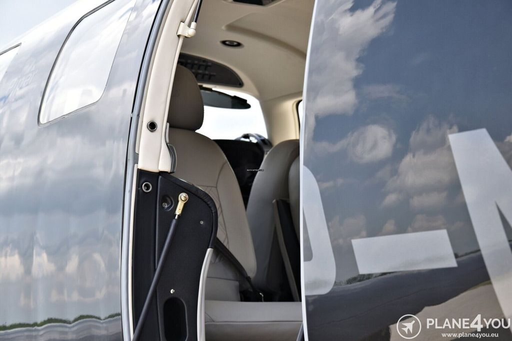 Piper M600, fotografía 11 de 20