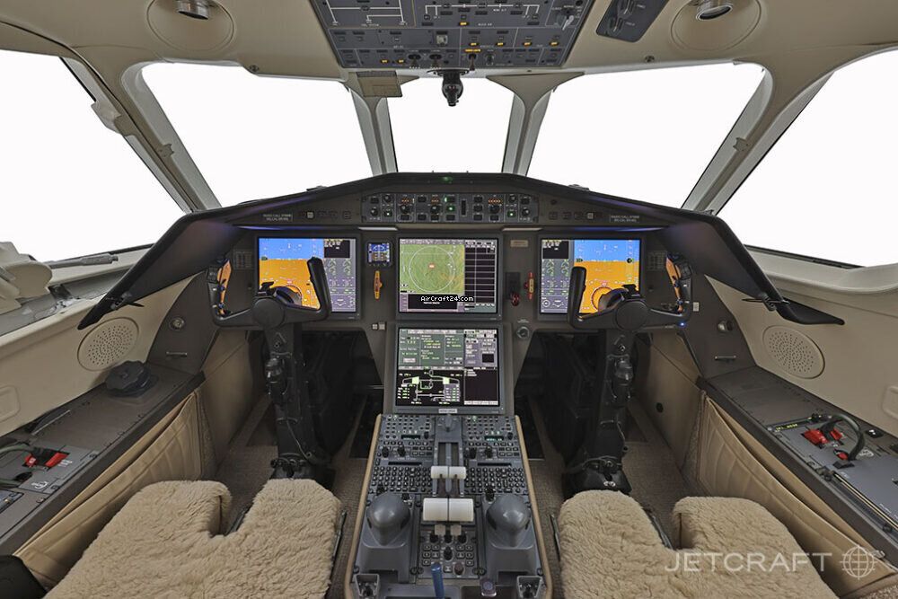 Dassault Falcon 2000, fotografía 2 de 20