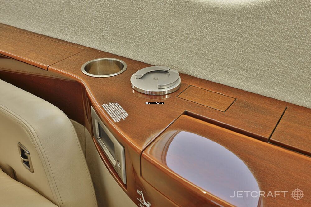 Dassault Falcon 2000, fotografía 10 de 20