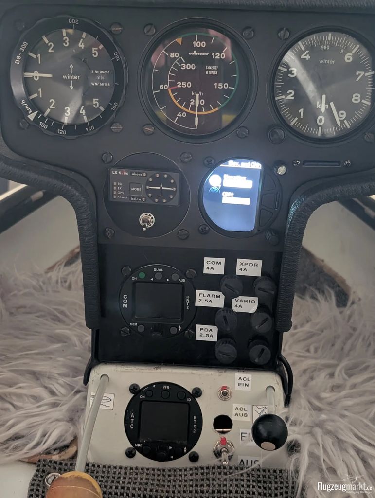 DG DG-300, fotografía 3 de 4