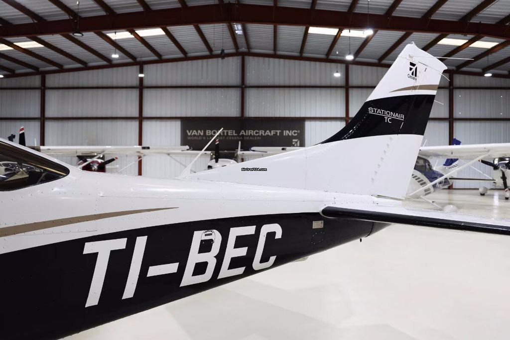 Cessna T206, fotografía 4 de 6