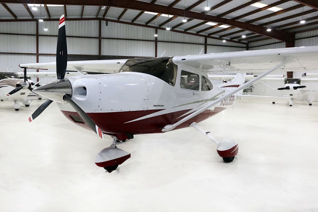 Cessna 182, fotografía 2 de 6