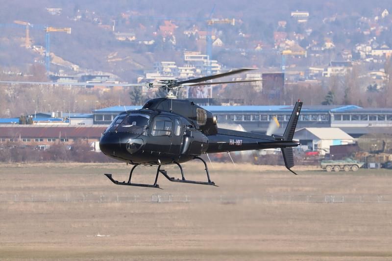 Aérospatiale AS355, fotografía 1 de 10