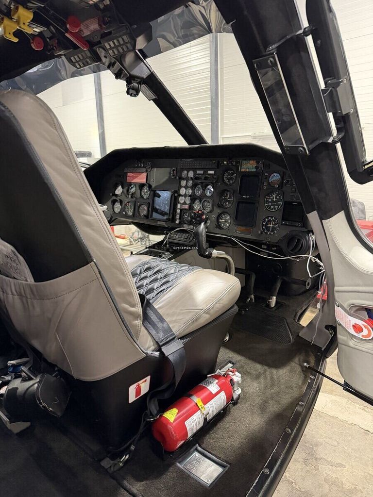 Aérospatiale AS355, fotografía 9 de 10