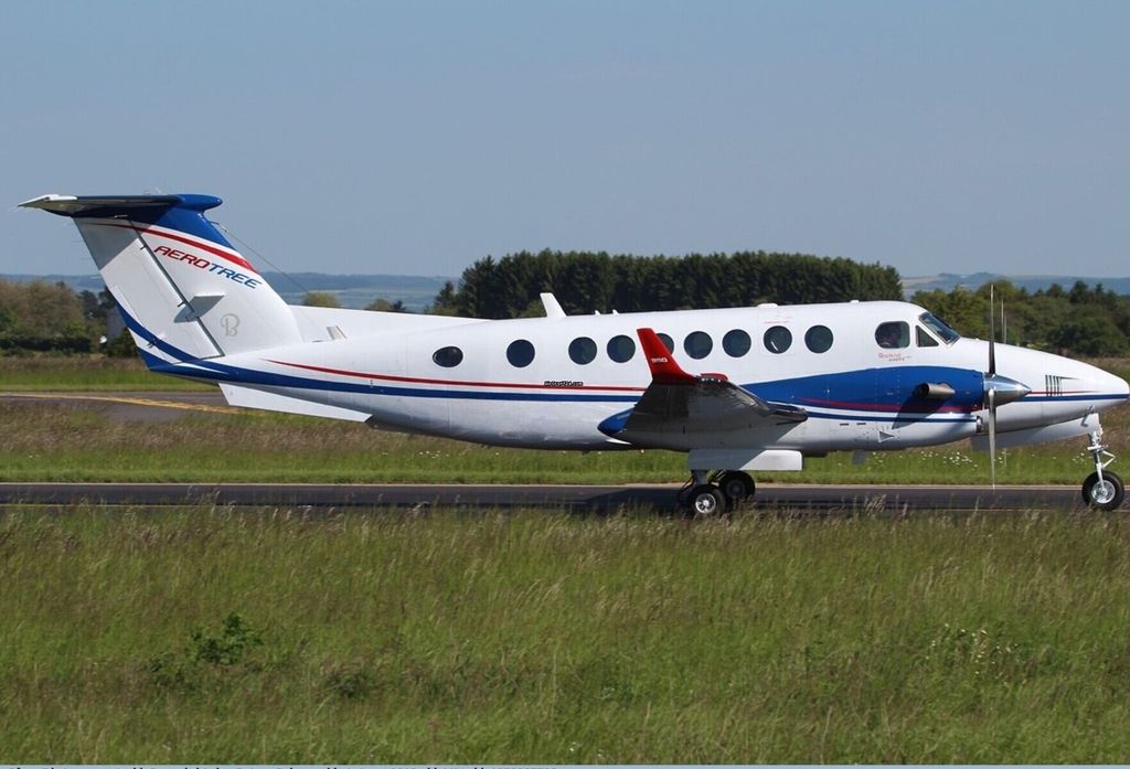 Beechcraft B300, fotografía 2 de 4