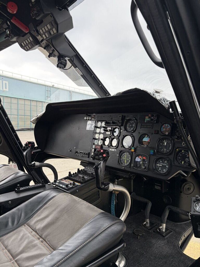 Airbus Helicopters AS355, Foto 4 von 9