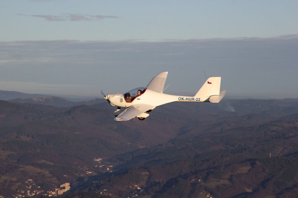 Distar Air UFM 10, photo 2 sur 9