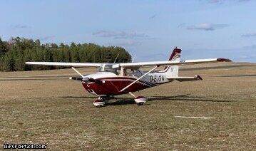 Cessna 172 F, fotografía 2 de 7