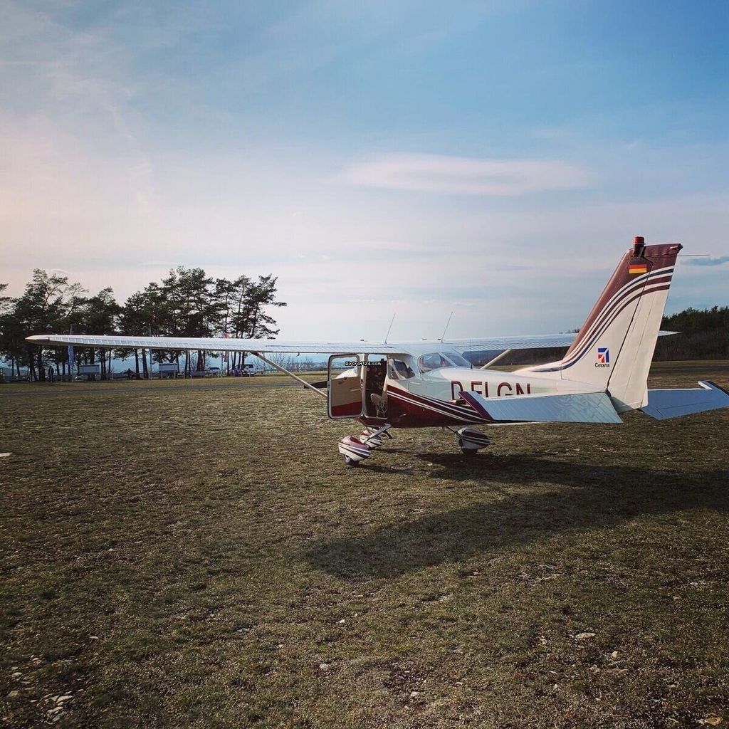 Cessna 172 F, fotografía 3 de 7