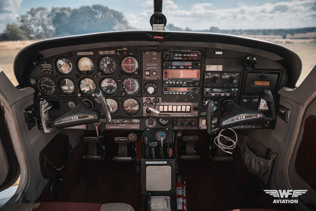 Rockwell International 114, fotografía 11 de 18