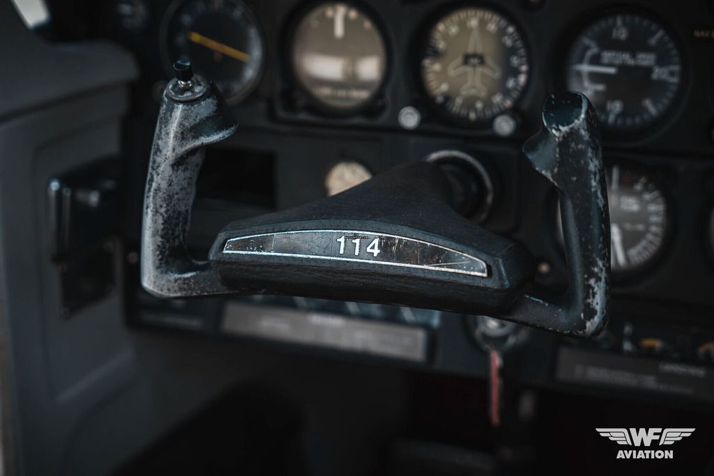 Rockwell International 114, fotografía 14 de 18