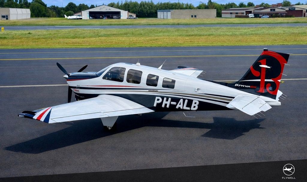 Beechcraft G36, fotografía 16 de 18