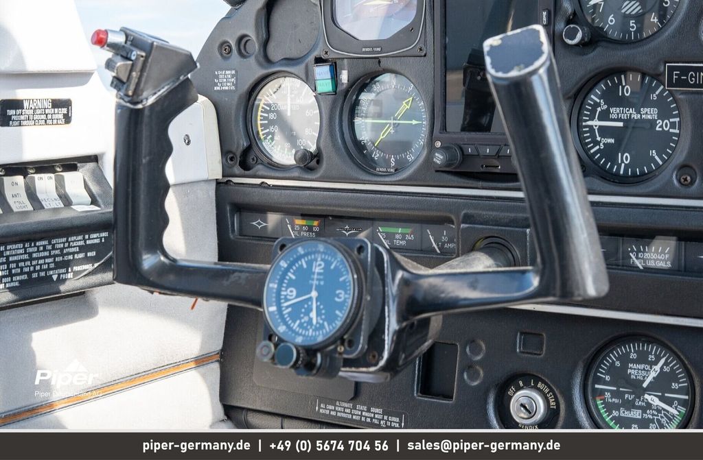 Piper PA-32, fotografía 17 de 20