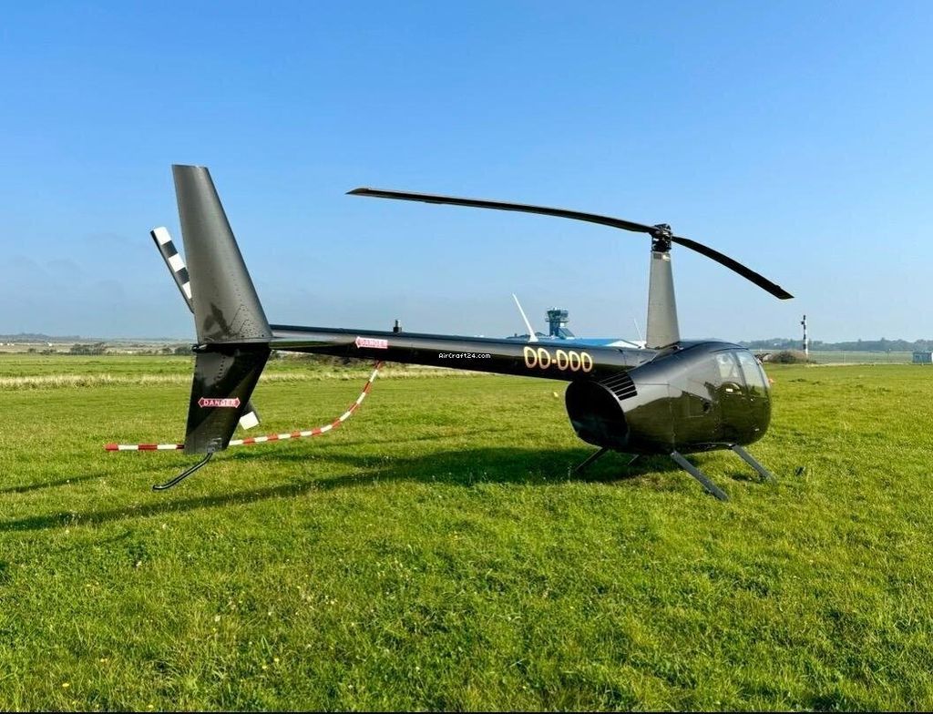 Robinson R44, fotografía 2 de 9
