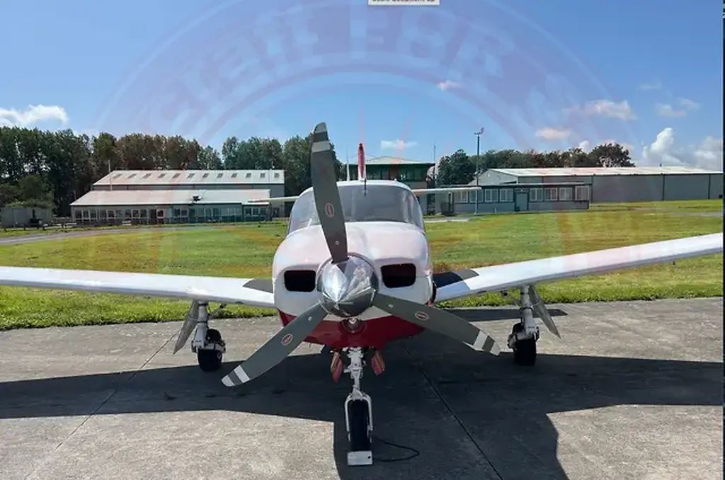 Rockwell International Commander 112B, fotografía 2 de 10