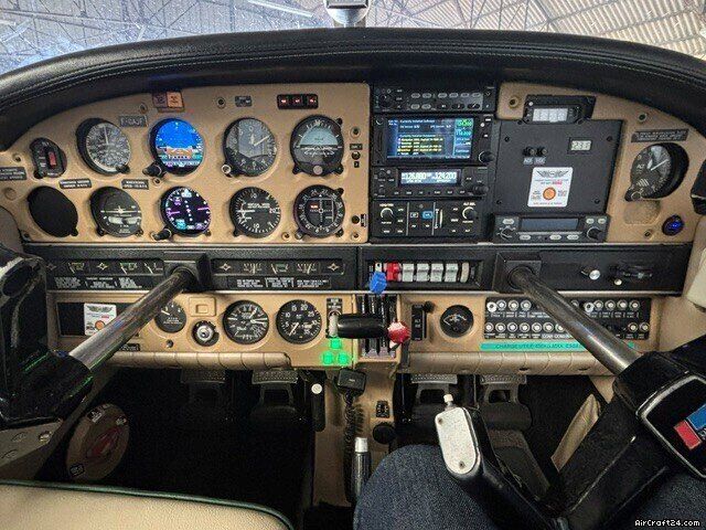 Piper PA-28, fotografía 4 de 5