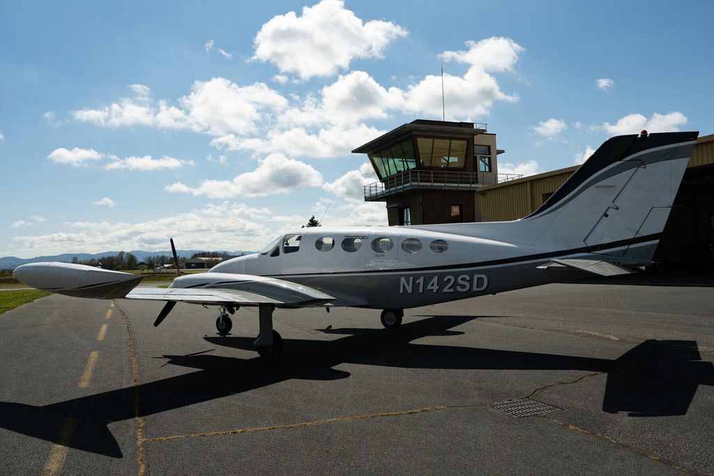 Cessna 414, fotografía 2 de 10